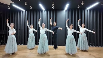 HỌC MÚA BALLET CHO NGƯỜI MỚI BẮT ĐẦU