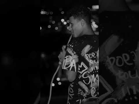 ابويا قال لي كلمه زمان ياض فوق لحالك قعدت النواصي مليانه معاصي