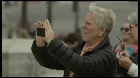 Navigate Beginner A1 - Whatever the weather - Unit 9