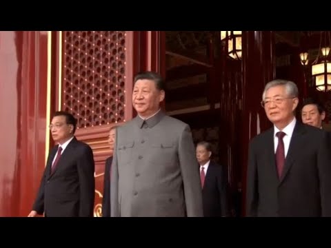 7月1日早中共建党百年大会在北京天安门举行 习近平在大会上发言。 胡锦涛和温家宝现身，江泽民和朱镕基均未出席。在习发表讲话时台下怪异