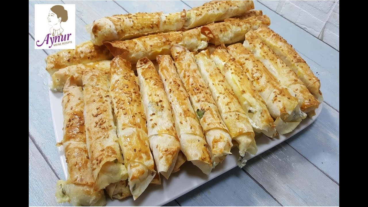 Einfachste und schnellste Börek Rezept IIspanakli kolay tepsi böregi Baklavalik yufkayla