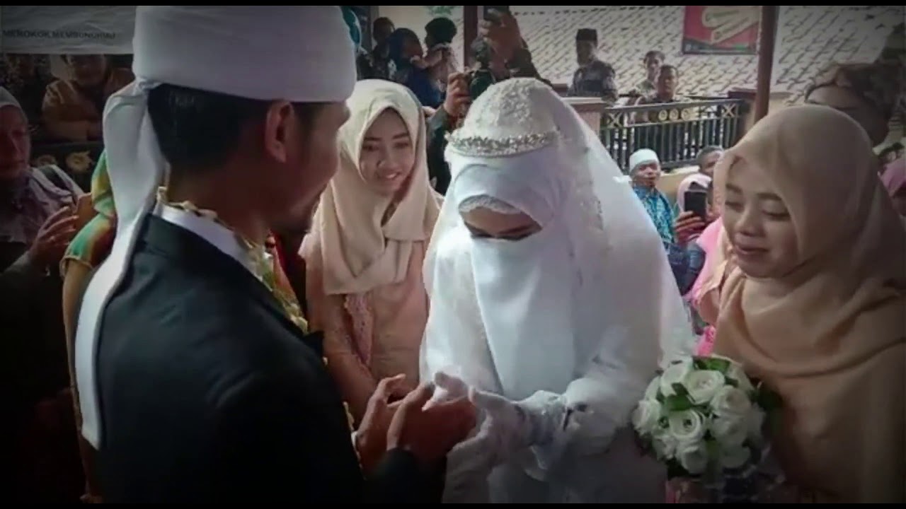 Pernikahan - Mimpi yang indah - YouTube