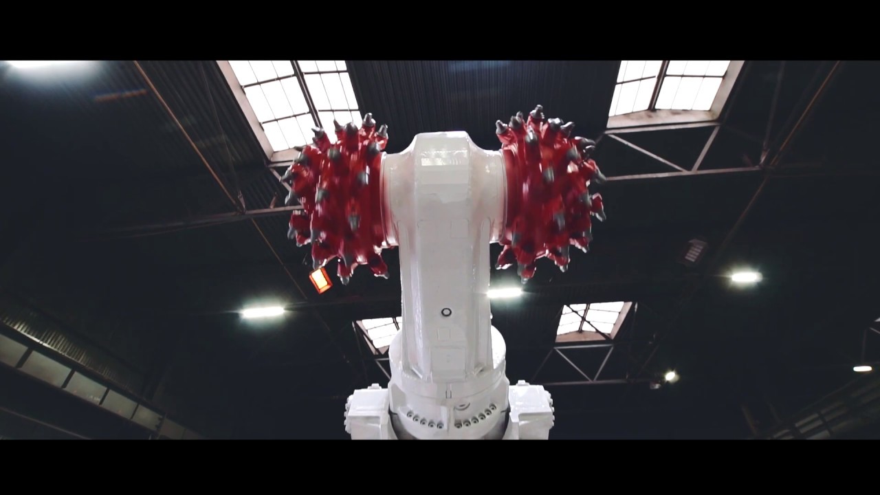 RH160 roadheader with anchorinng mechanization