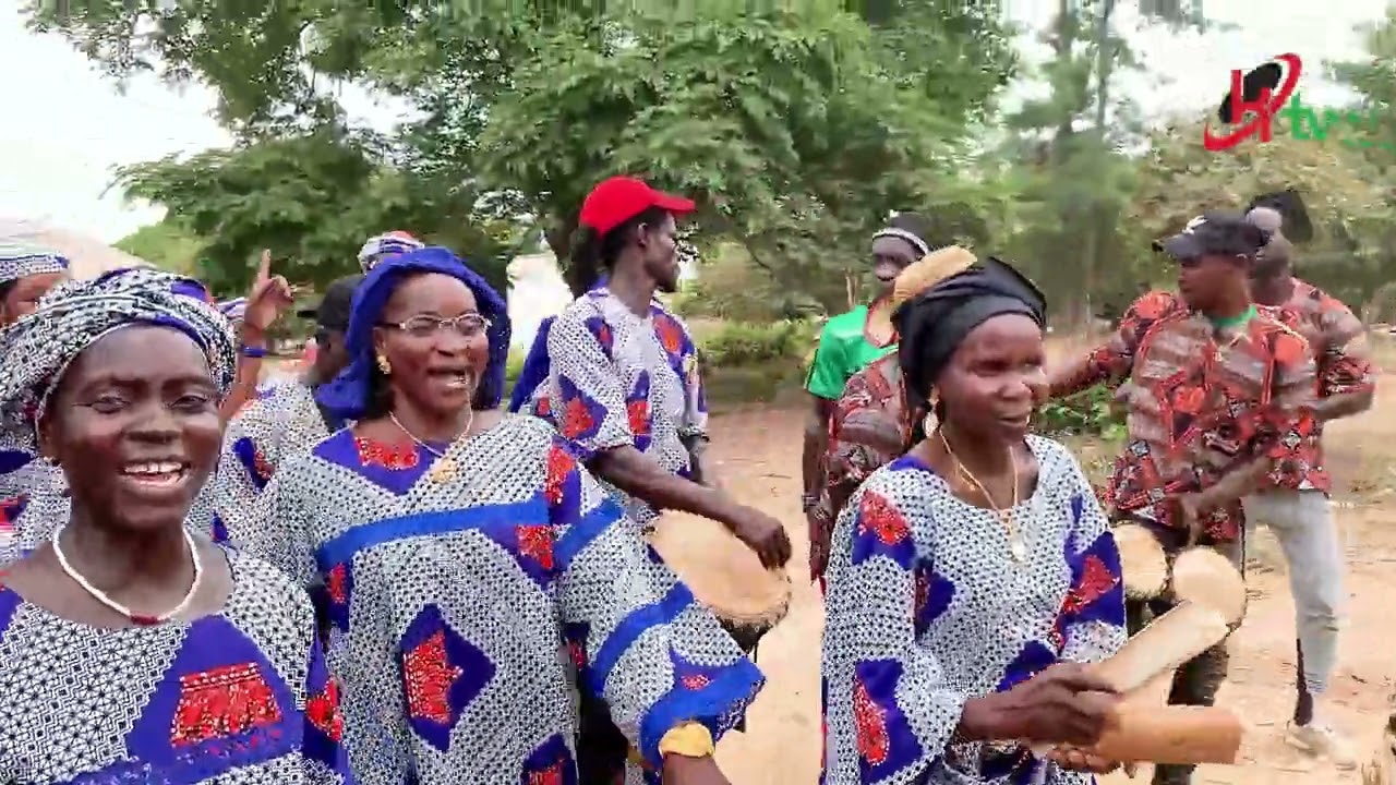 CONGRES DU VILLAGE DE KAILO A HILLOL ACCUEIL DU PARRAIN DAVID DIATTA MAIRE DE KAFOUNTINE