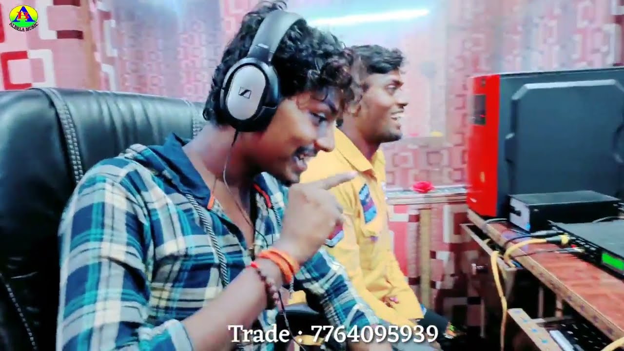 #Banshidhar_Chaudhary Recording live video # बंशीधर चौधरी ने चन्दन का गाना रिकॉर्डिंग किया 2025