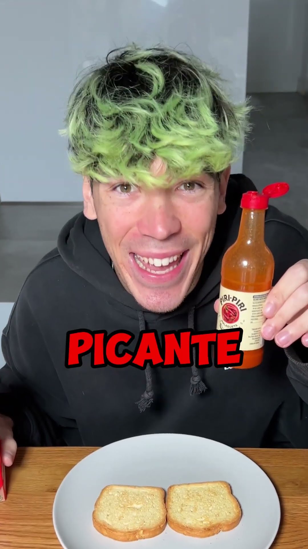 Mi AMIGO NO se ENFADA por NADA! (Los CIENTIFICOS ZOMBIES)