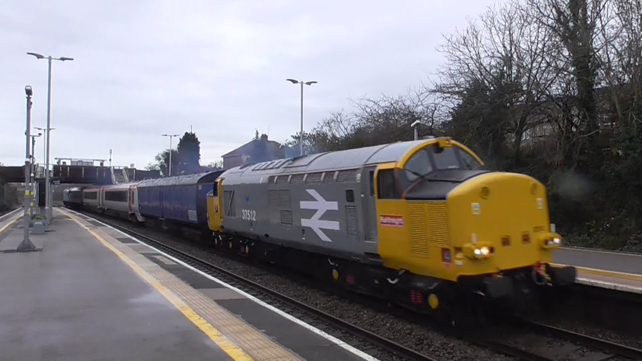 Freight trains  test train & more at Keynsham Yate  Dr Days junction End of December - 15th Jan 2026