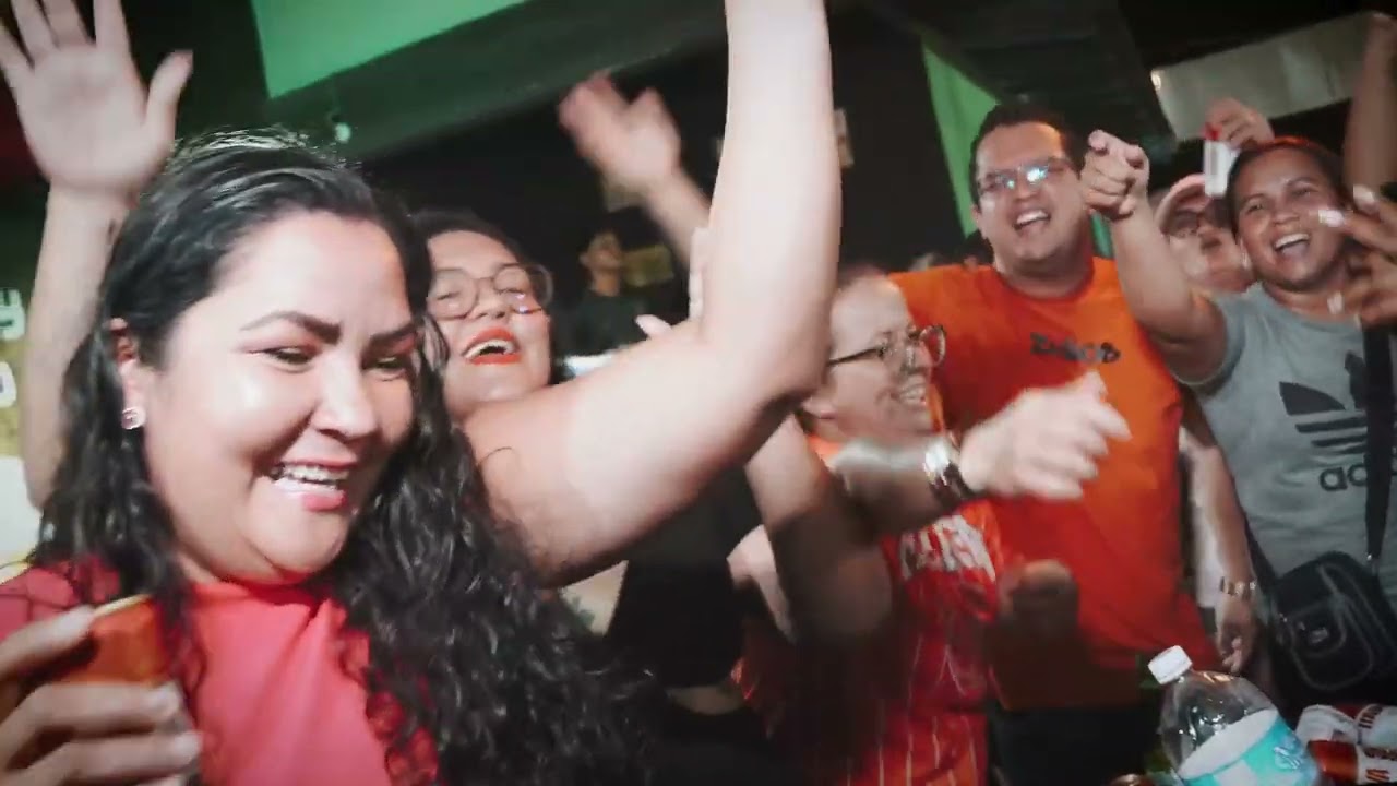 Não Valorizou!!! Robert Costa - Clipe Oficial