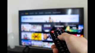 Navýšení koncesionářský poplatku veřejný komunikace Televize a Rádio rozhlas a Mobilní TV a RADIO