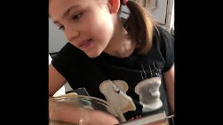 Buttermilk Pancakes and Tupperware's Tilt 'n Serve Dispenser Review