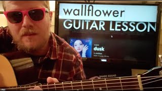 Guitar Teacher REACTS: wallflower mxmtoon // easy guitar tutorial beginner lesson chords