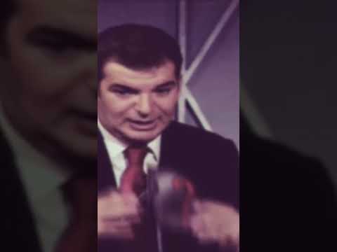 إيناس الدغيتي انا عملت نموذج للمثليين في احد افلامي