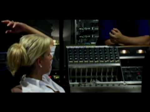 Jonas - Here She Comes