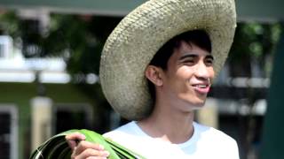 Balulang (3rd Place, La Laguna New Wave Short Film Festival, 2013) Balulang (3rd Place, La Laguna New Wave Short Film Festival, 2013)