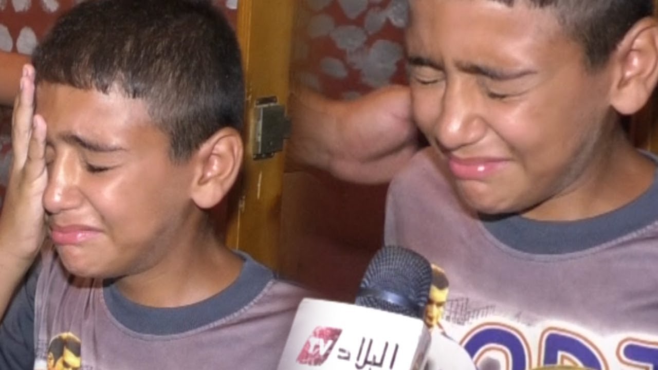 الجزائر نيجيريا صرخة طفل بالجزائر العاصمة إثر فيضانات أمس .. لم يتمالك نفسه وأجهش بالبكاء