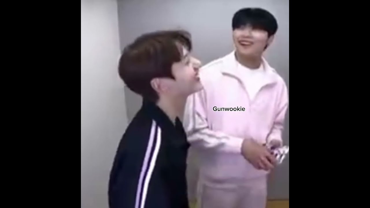 Park Gunwook and his tiny hyung Seok Matthew