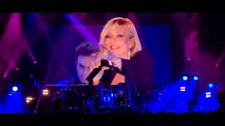 كنسرت گوگوش مارس 2022 , Oberhausen آهنگ مخلوق، Googoosh live Concert March 2022 Oberhausen