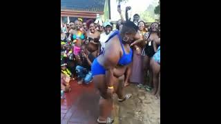 A Black fat ass women dancing - Raw Value