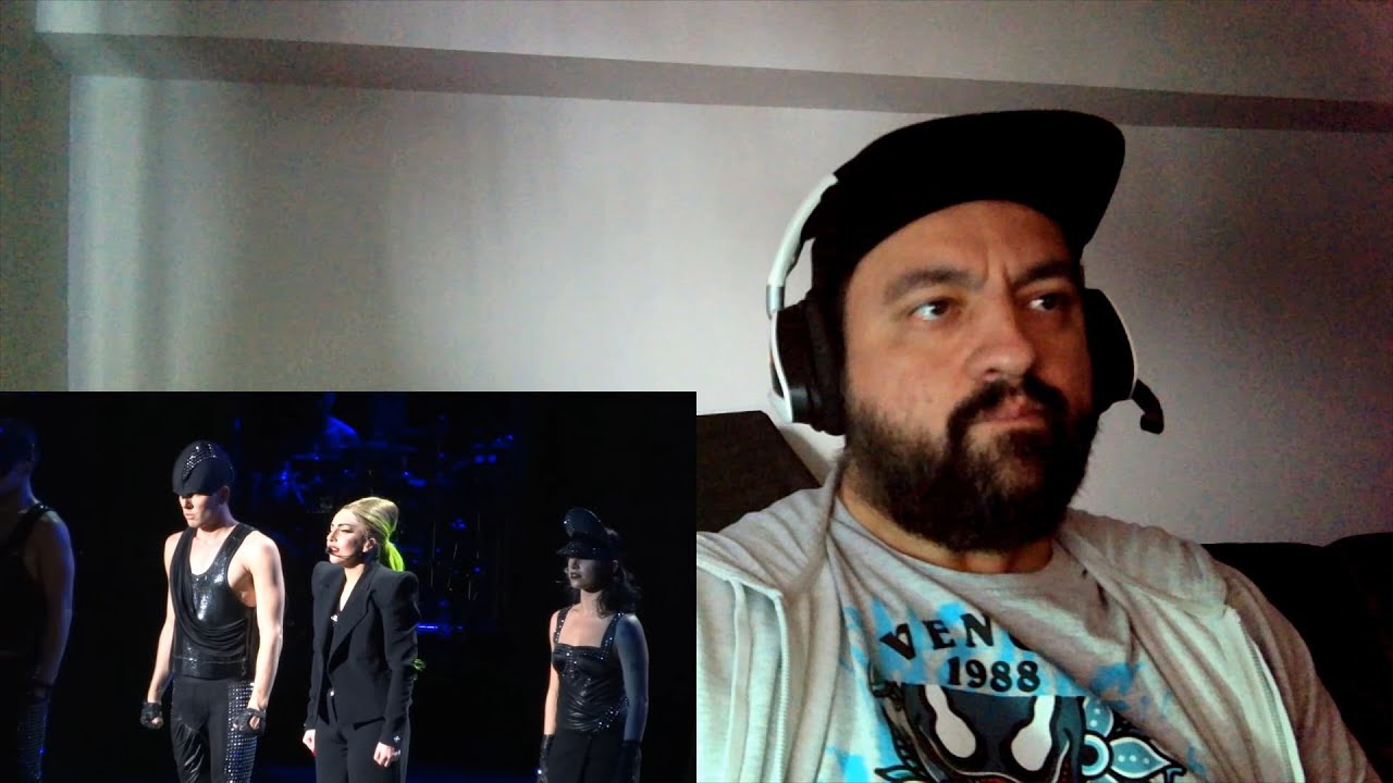 Lady Gaga - Scheiße (Live Montreal 2013) - Reaction
