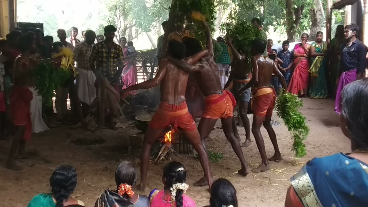 சுவாமிகள் மஞ்சள் நீர் ஆடும் அழகை பாருங்கள்  |மலையன்விளை முத்தாரம்மன் கோவில்