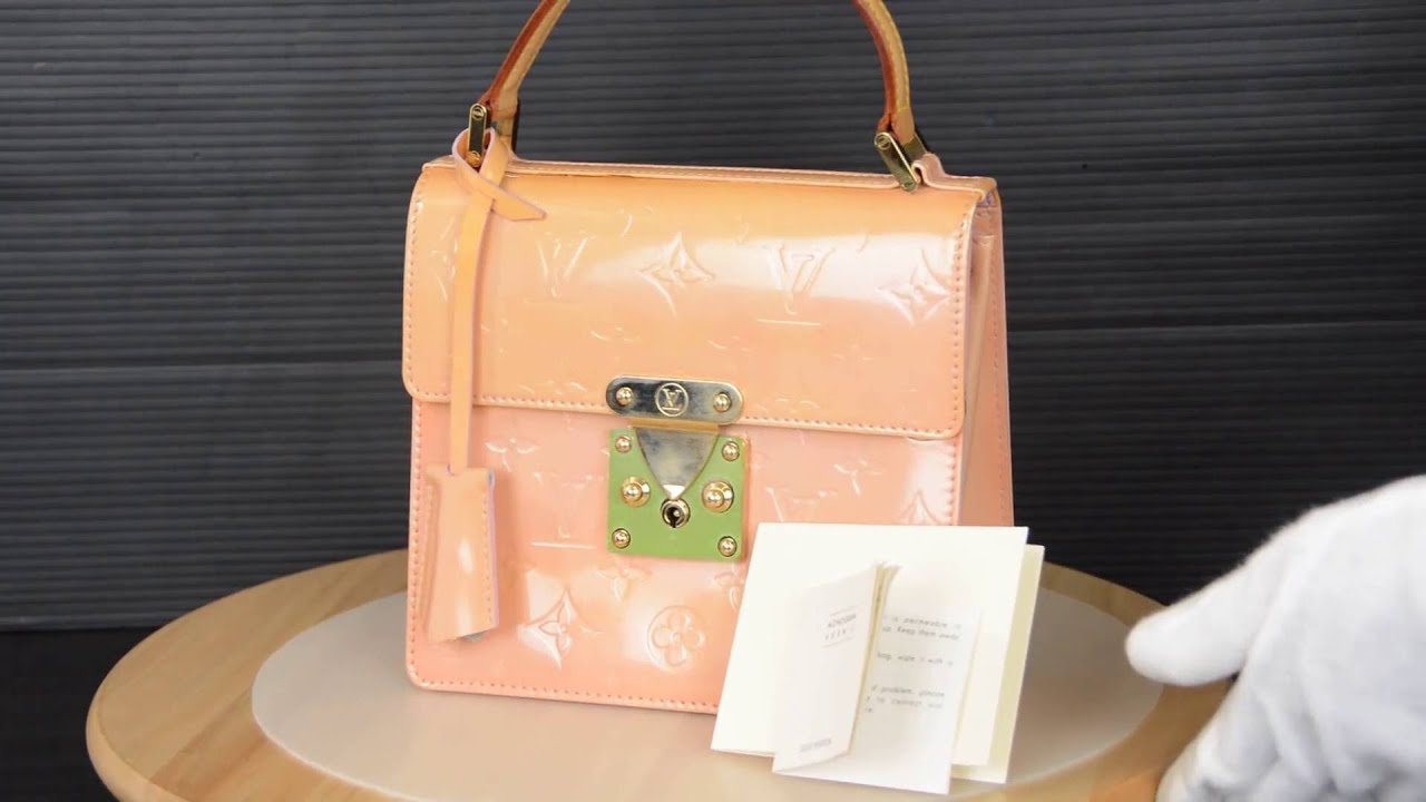 ilovekawaii C02520 - Louis Vuitton Marshmallow Pink Vernis Spring Street  Hand Bag M91033 