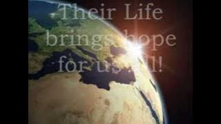 Download lagu DragonForce - A Flame for Freedom (with lyrics and images)