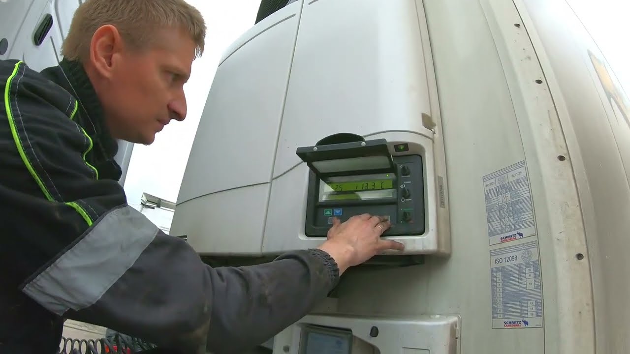 Сломался рефрижератор.CARRIER 1550 Vektor.