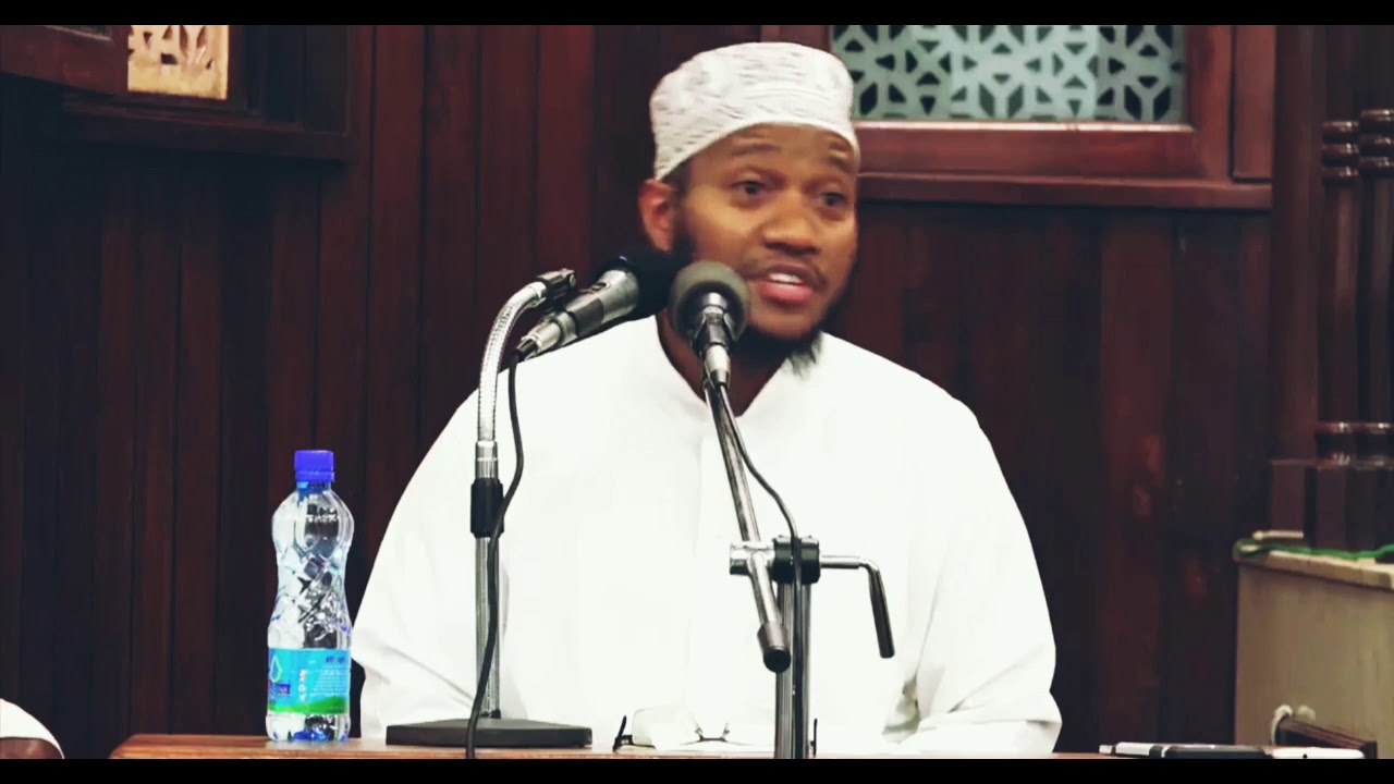 Hukmu Ya Kusherehekea Siku Ya Kuzaliwa ( Birthday ) - Dr Islam Muhammad Salim