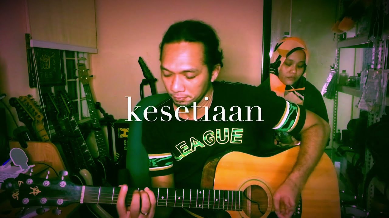 Kesetiaan Siti Sarah Acoustic Cover Lantaroo Youtube