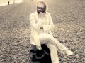 Miniature de la vidéo de la chanson La Ritournelle (Metronomy Remix)