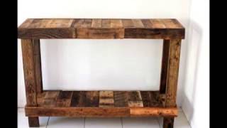 Pallet Sofa Table The rustic pallet sofa table for unique living room decors.