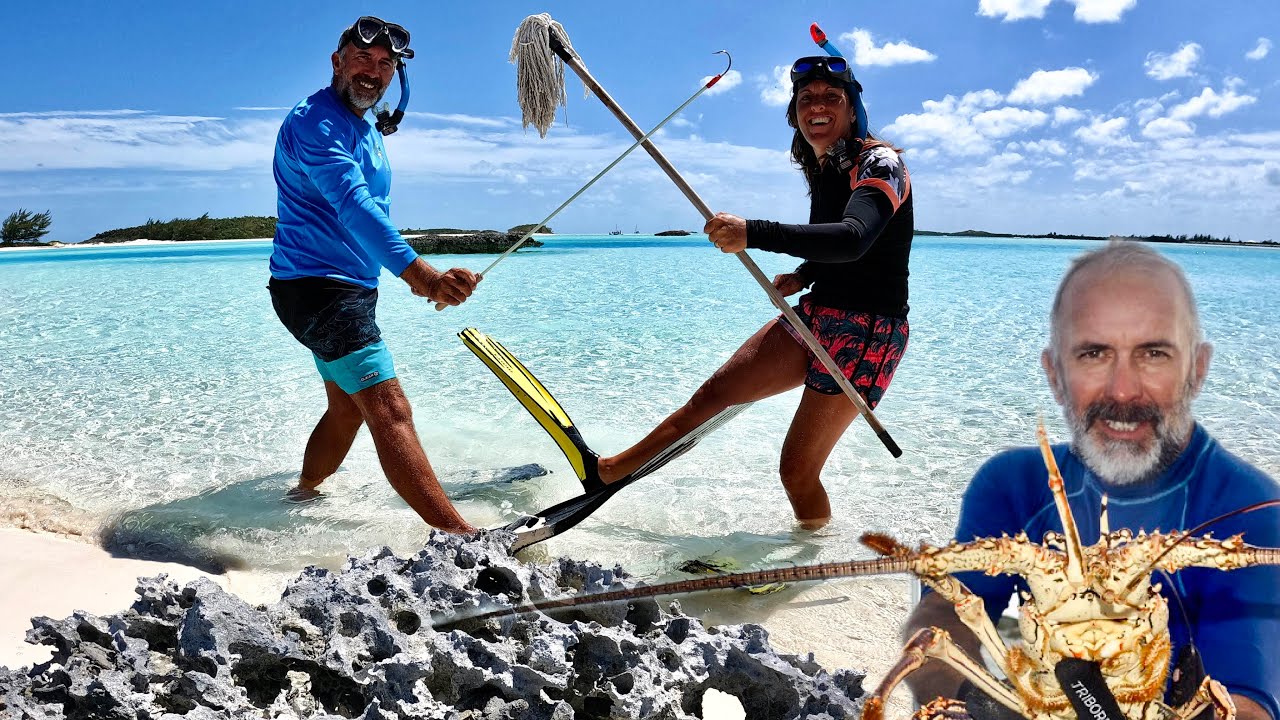 ⁣Comment pêcher d’énormes langoustes aux Bahamas.🇧🇸 Avec un hameçon ou  bien une serpillière ?