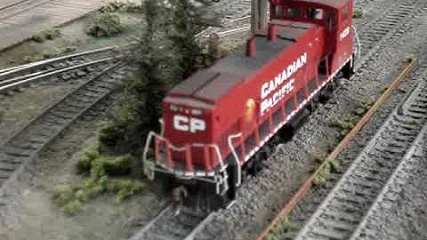 Athearn MP15ac With A Sound Decoder