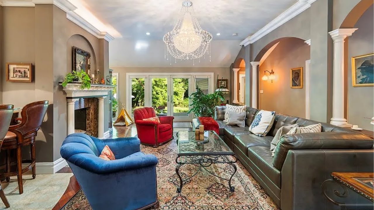 INSIDE a Meticulously Maintained Ranch-Style Home in Hillsdale | SERHANT. Tour