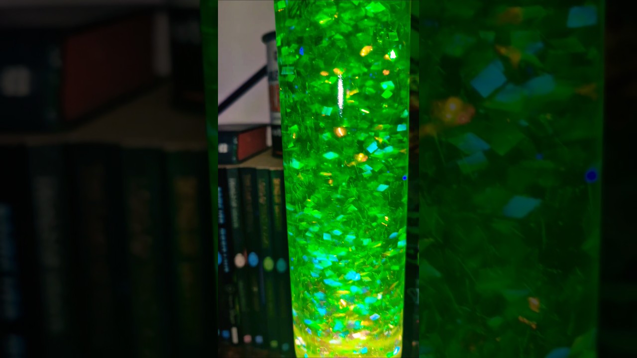 1970s Glitter Lamp! #lavalamp #retrolamp #chill #hippy #fleetwoodmac #groovy #relaxing #flow #70s