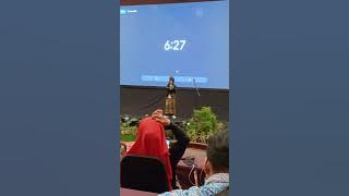 Anggun MI.MIFTAHUL ISHLAH TEMBELOK juara 1 lomba begolohan/standup comedy thn 2024 di LOMBOK RAYA.