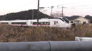 【まぁまぁ良い速度で通過】E657系特急ひたち22号　湯本～泉間の『関船踏切』を通過