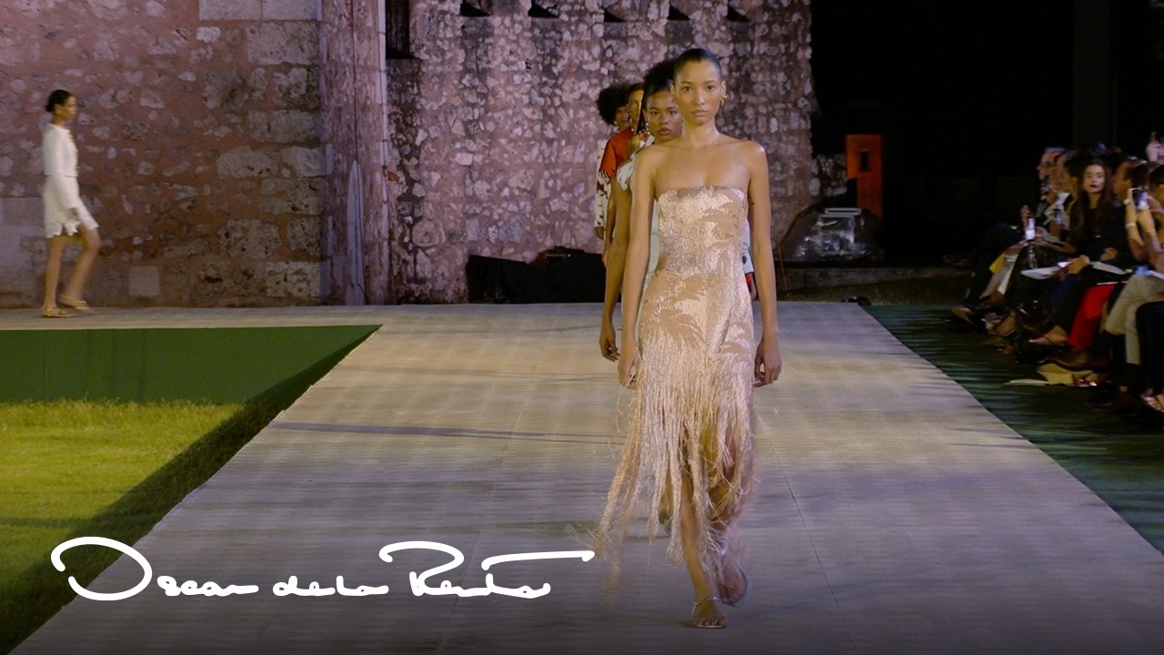 Desfile Oscar de la Renta Pre-Fall 2026