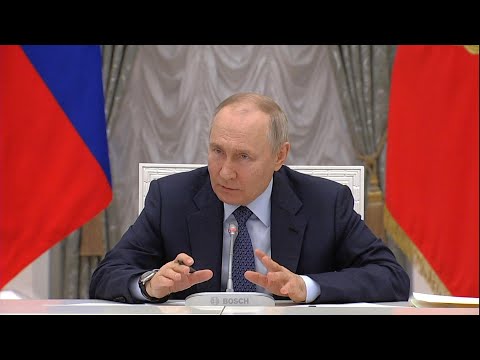 Владимир Путин: Будущее есть у всех, но у России оно хорошее
