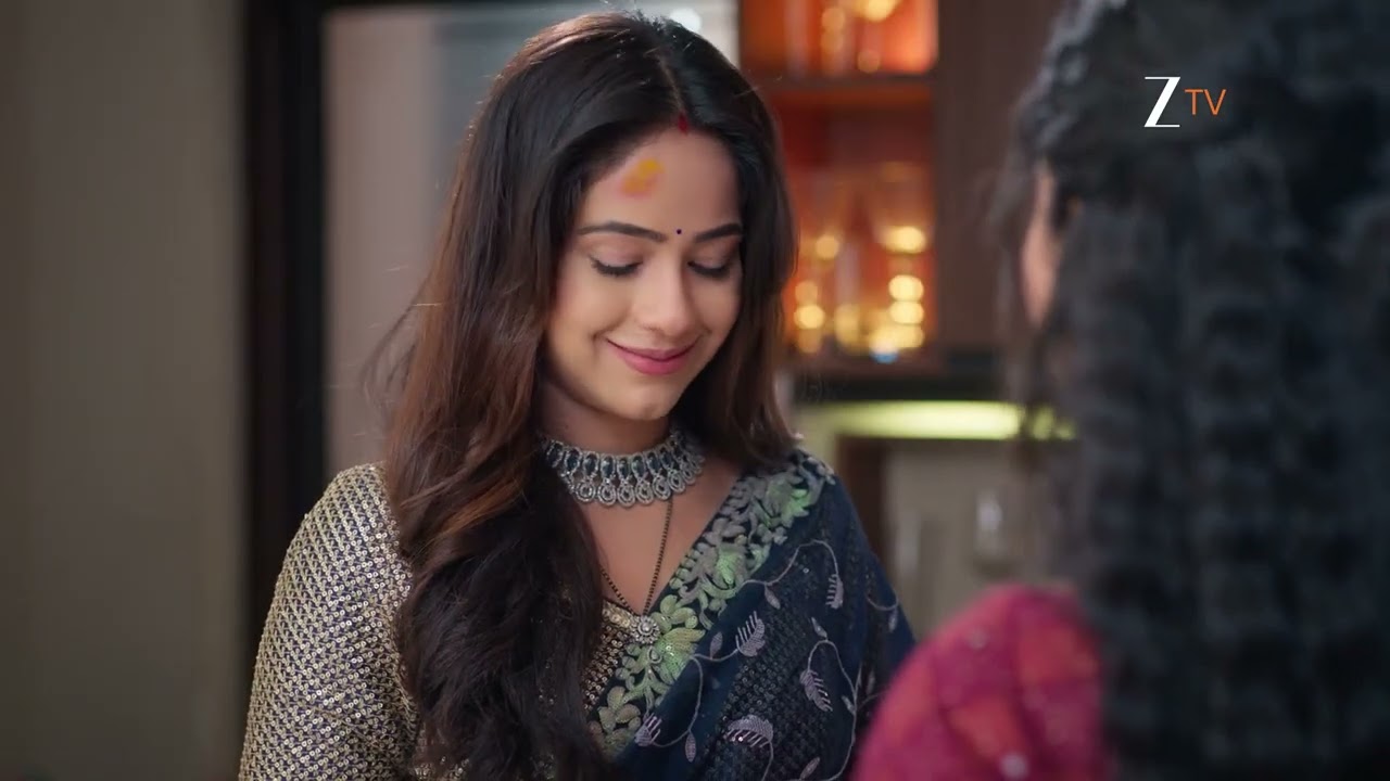 Vasudha | Will Divya and Vasu find a way to sort things out between Avinash and Devaansh?