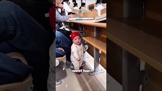 Ze Zei Tegen De Baby Dat Hij Geen Lawaai Moest Maken Maar