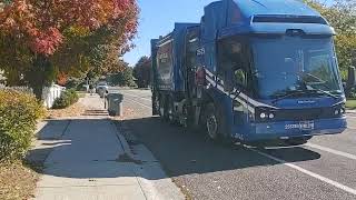 Republic Services 2567 Oshkosh quiet electric McNeilus ZR/ZSL on trash 