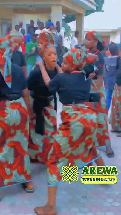 Rawar duwawu Hausa dance