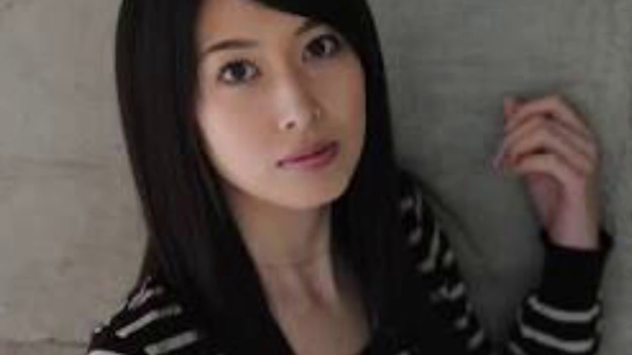 グラドル 小林恵美 芸能界引退を発表 Youtube