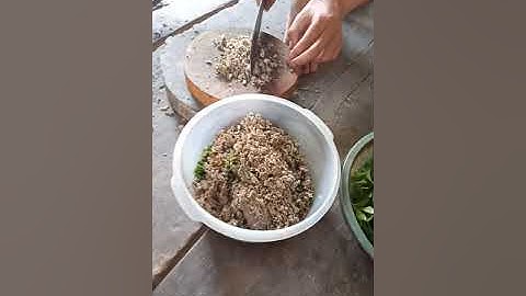 Món gỏi cá bằm dân tộc Thái nghệ an