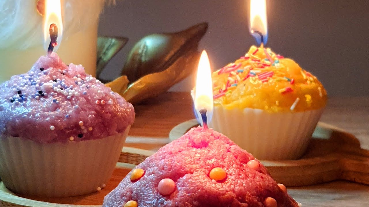 صناعة الشموع /تزيين الشموع/مشروع صغير من بيتك/شموع معطرة /شمعة الكب كيك