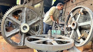 Amazing Huge Industrial Gear Production Process  Large Gear Machining on Manual Lathe Machine |