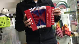 アコーディオンS - YouTube