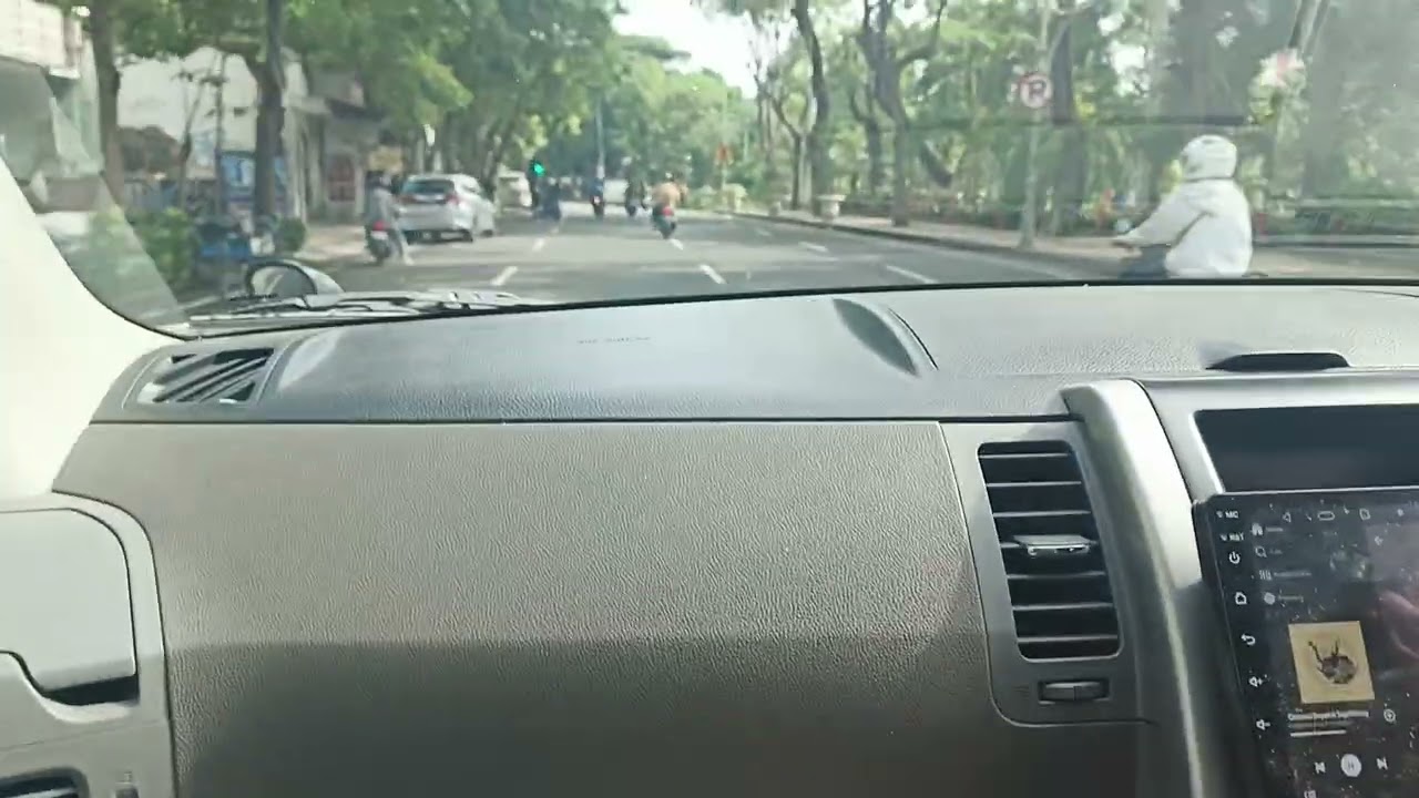 Jln jln di kota Surabaya sambil Dziarah ke Ponpes (mkm K. H. Mbh Asrori) 