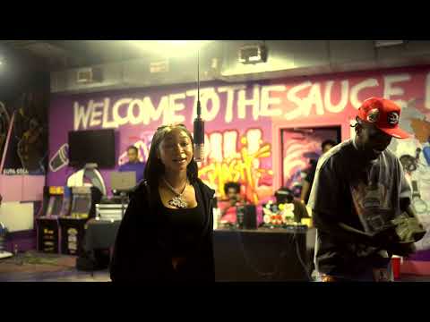Freestyle session with Sauce Walka